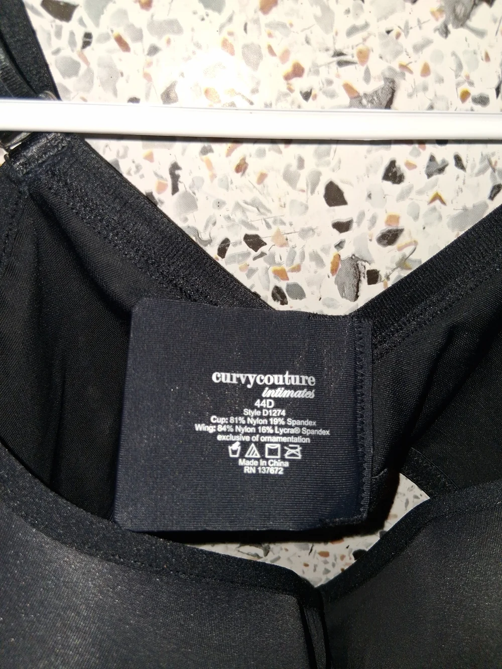 Women's Curvy Couture Tshirt Bra Size 44D Black Padded With Wires